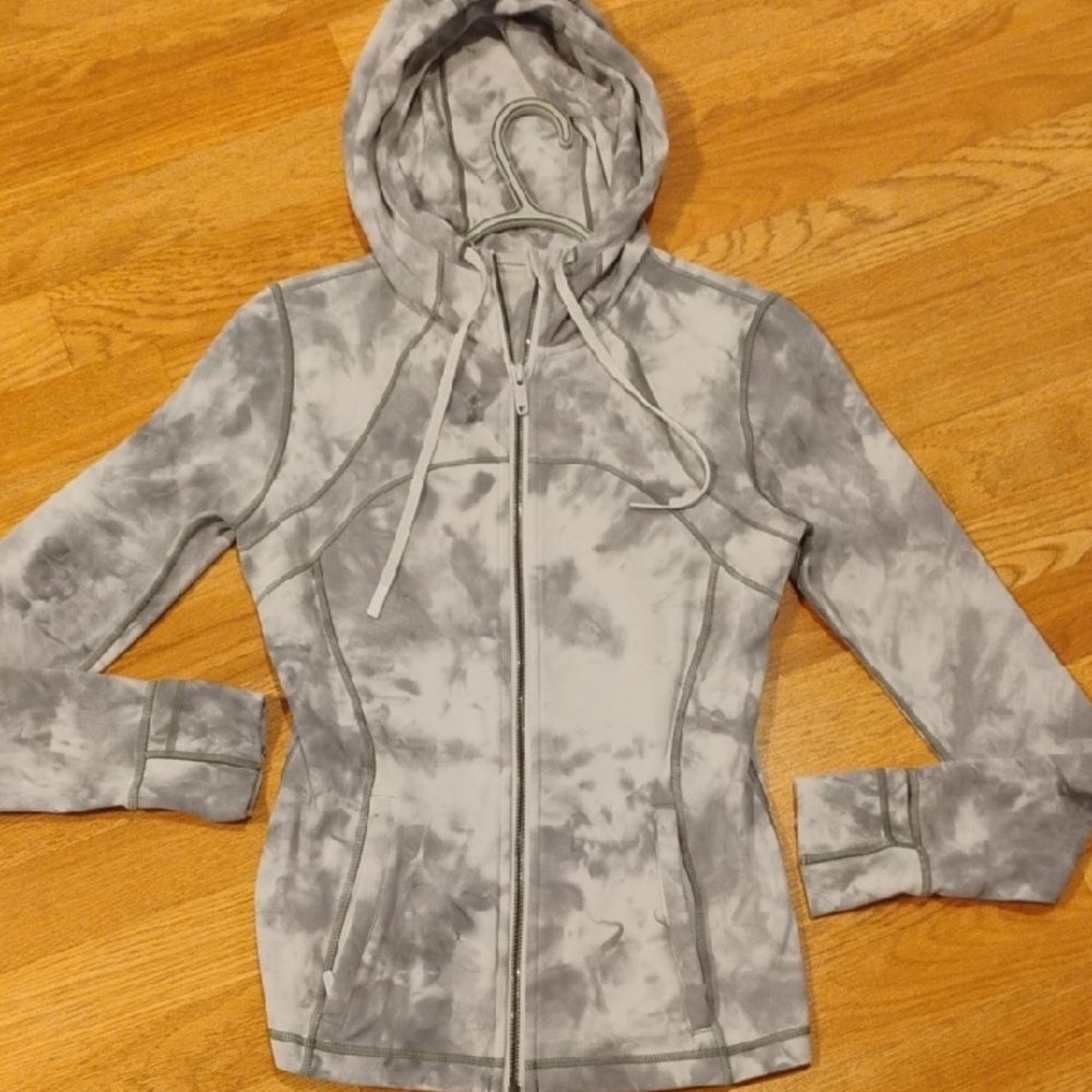 Lululemon Jacket Size 6
